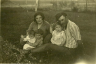 floyd-thomas-sr-with-wife-mary-alice-bayha-children-floyd-jr-jane-anne-richard-dean-1925